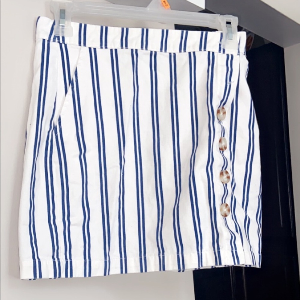 Really cute striped skirt